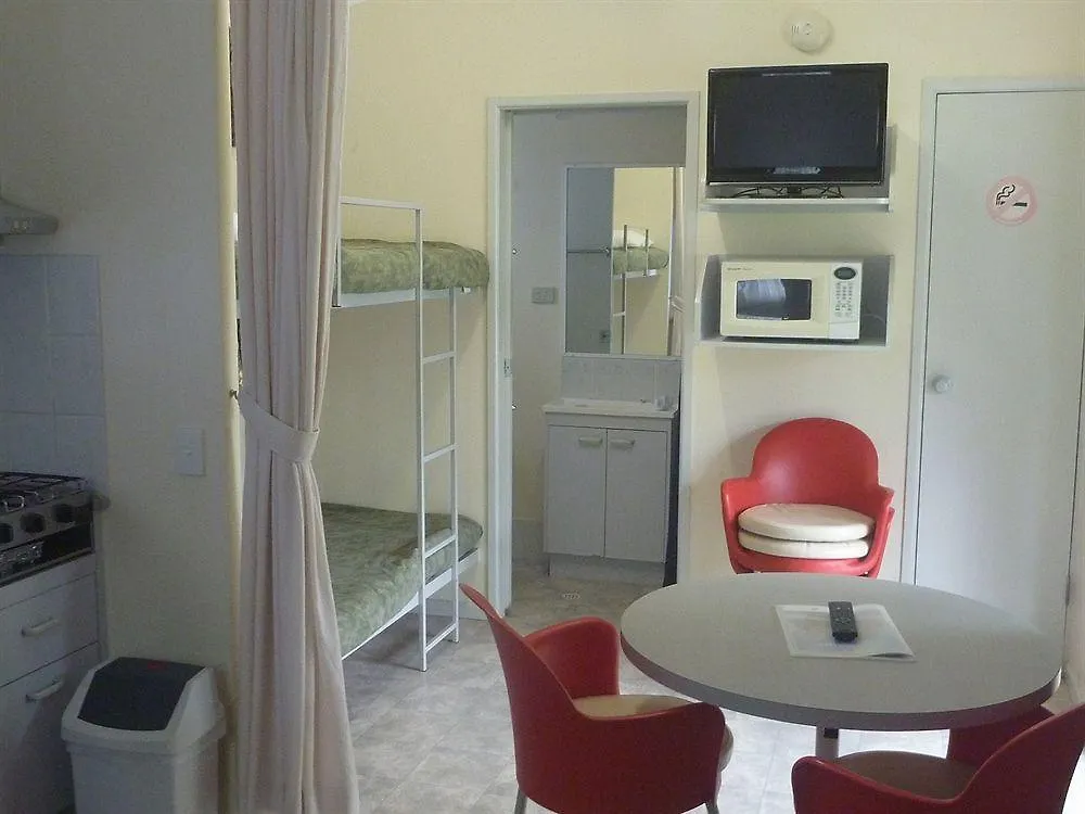 Big4 Whitsundays Tropical Eco Resort 埃尔利海滩