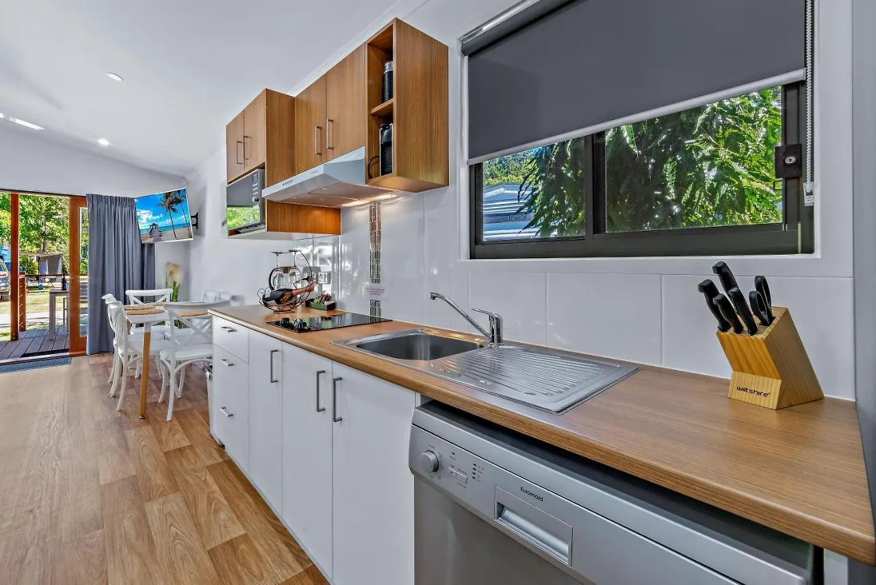 *** Holiday park Big4 Whitsundays Tropical Eco Resort Airlie Beach Australia